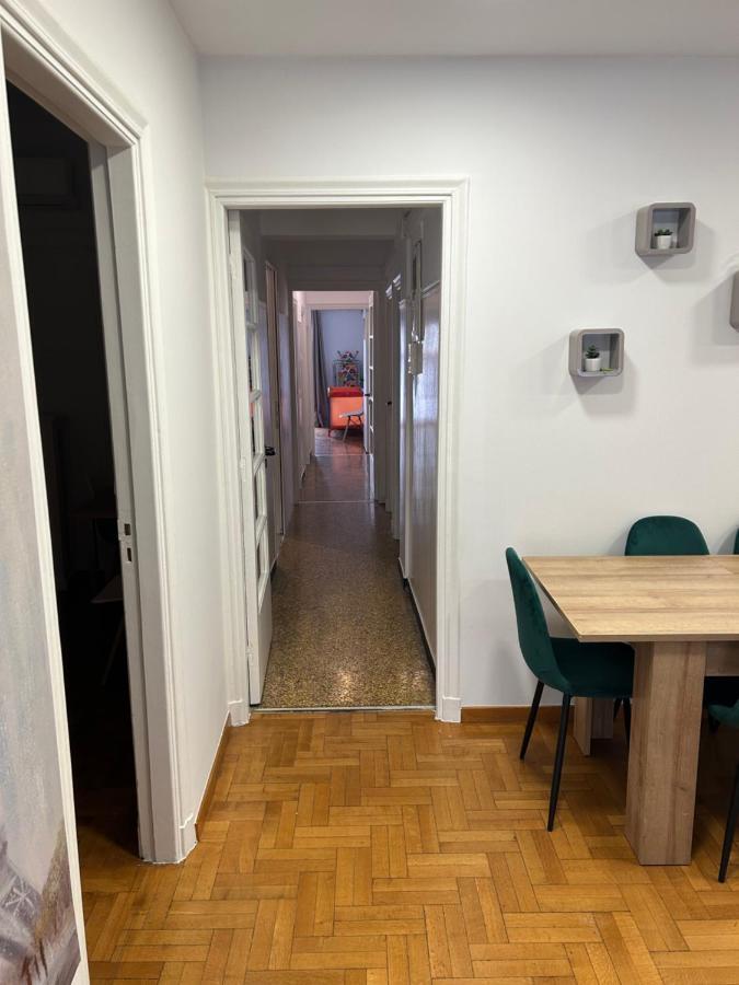 아테네 Acropolis View And Walking Distance 4 Bd Flat 아파트 외부 사진