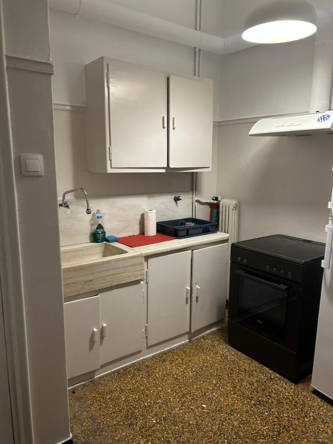 아테네 Acropolis View And Walking Distance 4 Bd Flat 아파트 외부 사진