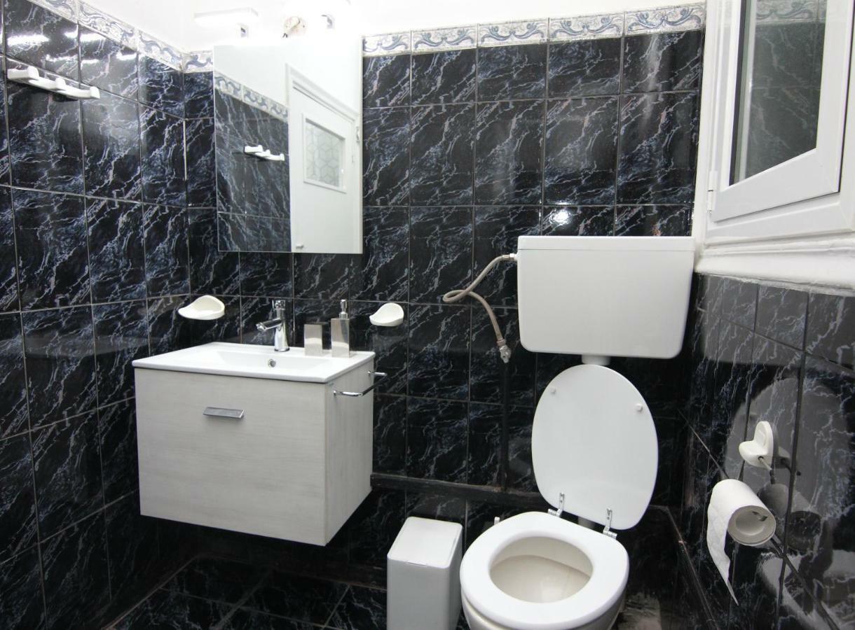 아테네 Acropolis View And Walking Distance 4 Bd Flat 아파트 외부 사진
